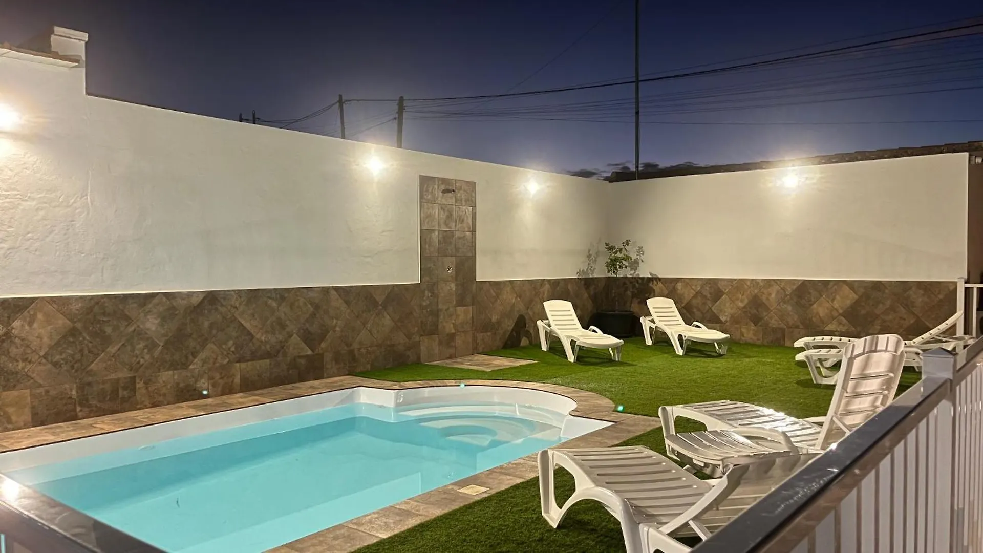 ארונה Apartamentos Tenerife Sur 2 0*,